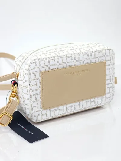 Bolso Tommy Hilfiger para dama color blanco