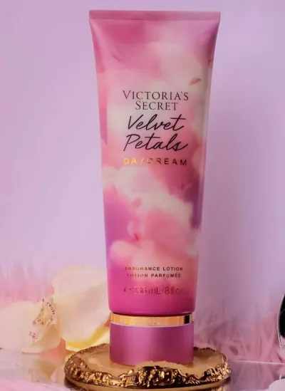 Locion Victorias Secret Velvet petals Daydream para dama