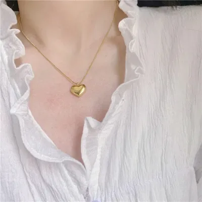 Collar de acero inoxidable para dama color dorado