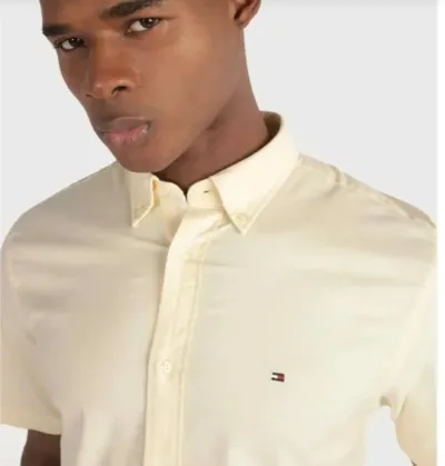 Camisa Tommy  Hilfiger para caballero color Amarillo