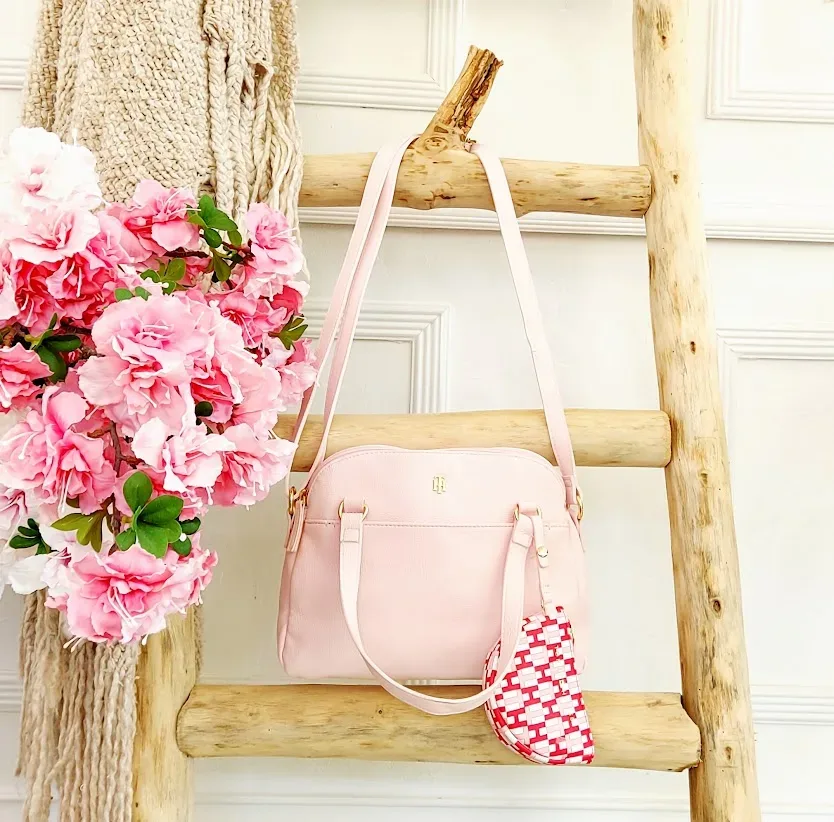 Bolso de hombro Tommy Hilfiger para dama color rosa