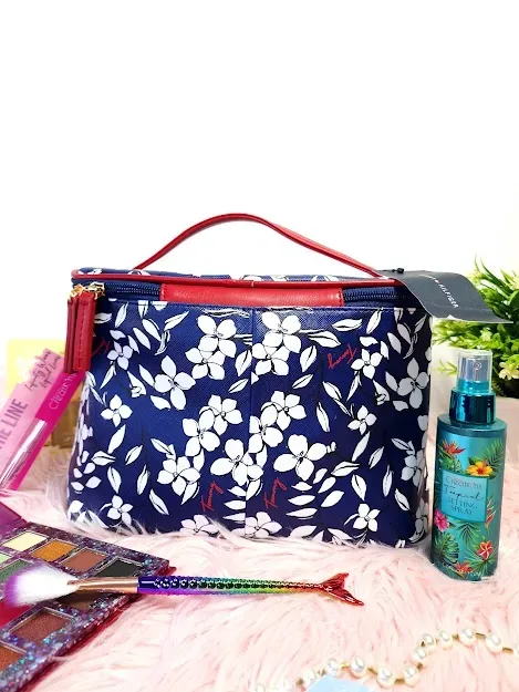 Cosmetiquera Tommy Hilfiger para dama color azul