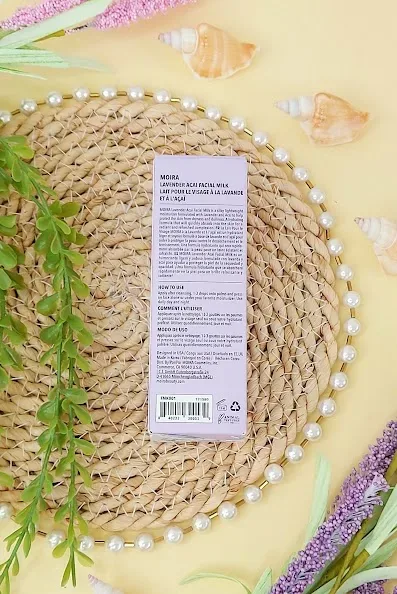 Leche hidratante facial de Lavanda acai MOIRA