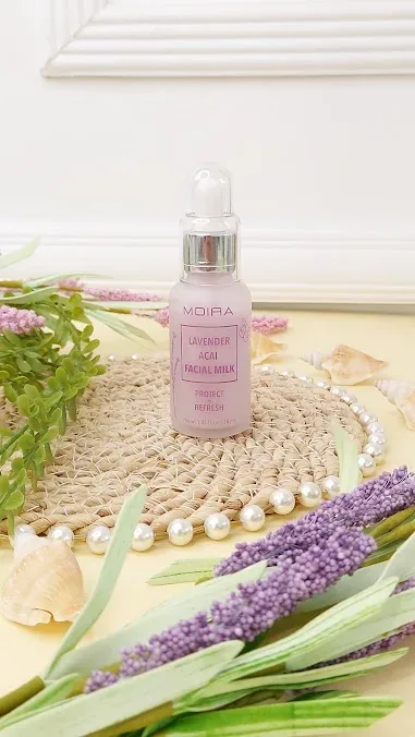 Leche hidratante facial de Lavanda acai MOIRA