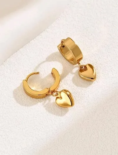 Argollas de acero inoxidable para dama con dije de corazón