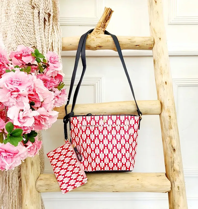Bolso de hombro Tommy Hilfiger para dama color rosa