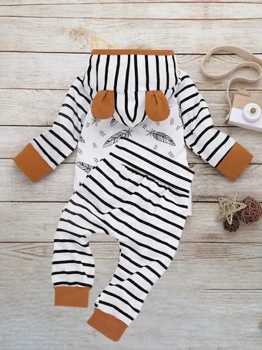 Pijama para niño diseño de rayas
