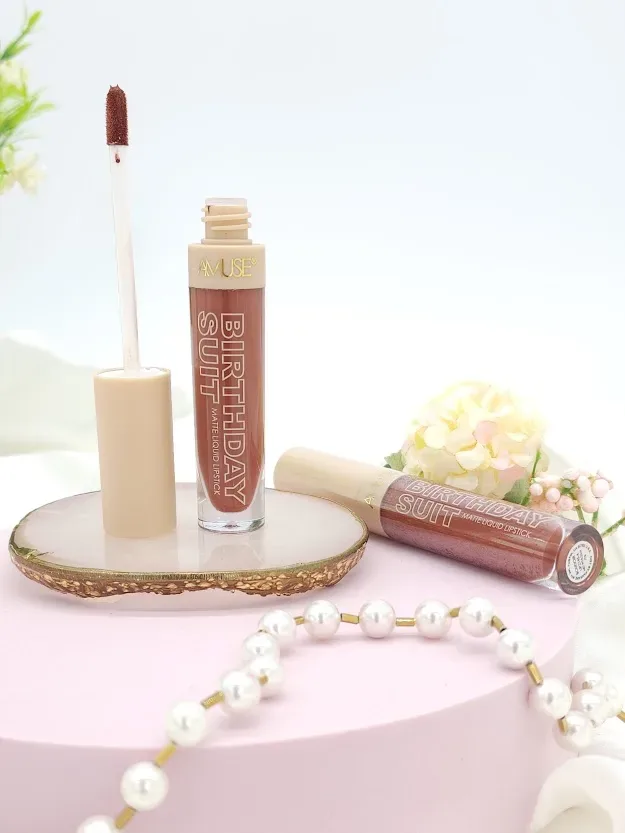 Labial AMUSE liquido matte tono Boudoir