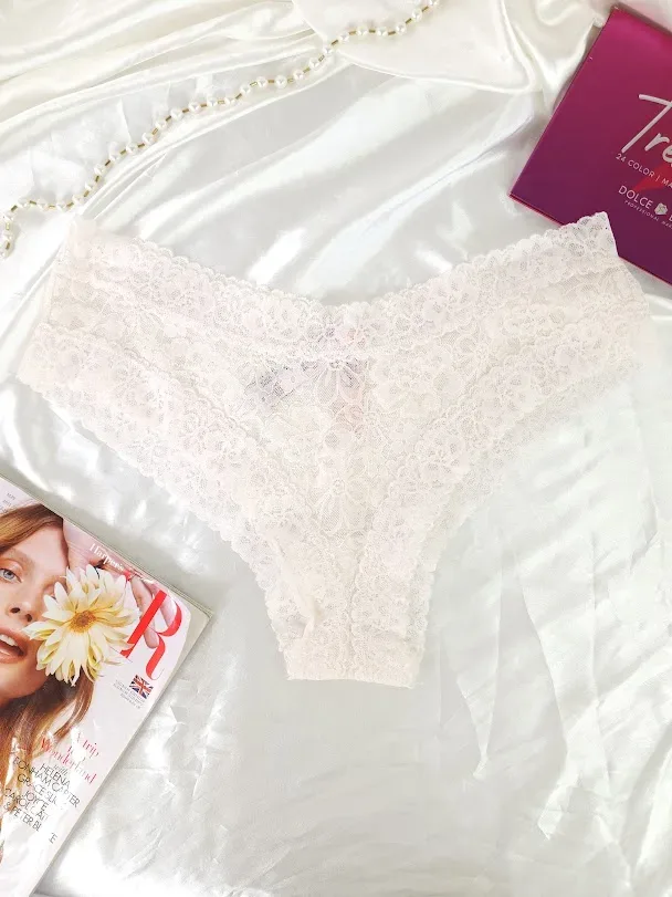 Braga Victoria's Secret para dama color blanco hueso