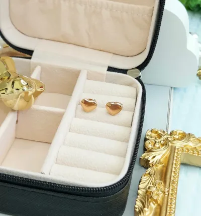Par de aretes de acero inoxidable para dama