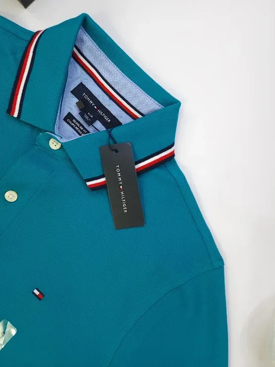 Camiseta Tommy Hilfiger para caballero color turquesa