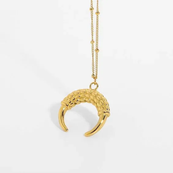 Collar de acero inoxidable para dama color dorado