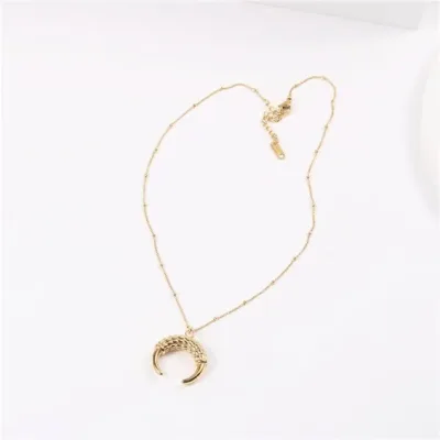 Collar de acero inoxidable para dama color dorado