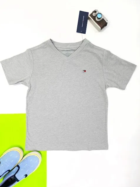 Camiseta Tommy Hilfiger para niño color gris