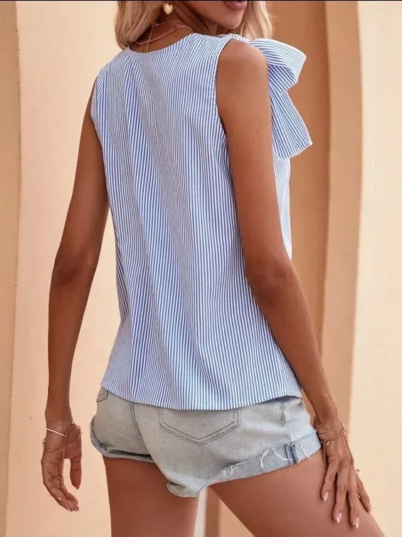 Blusa para dama diseño a rayas color celeste y blanco