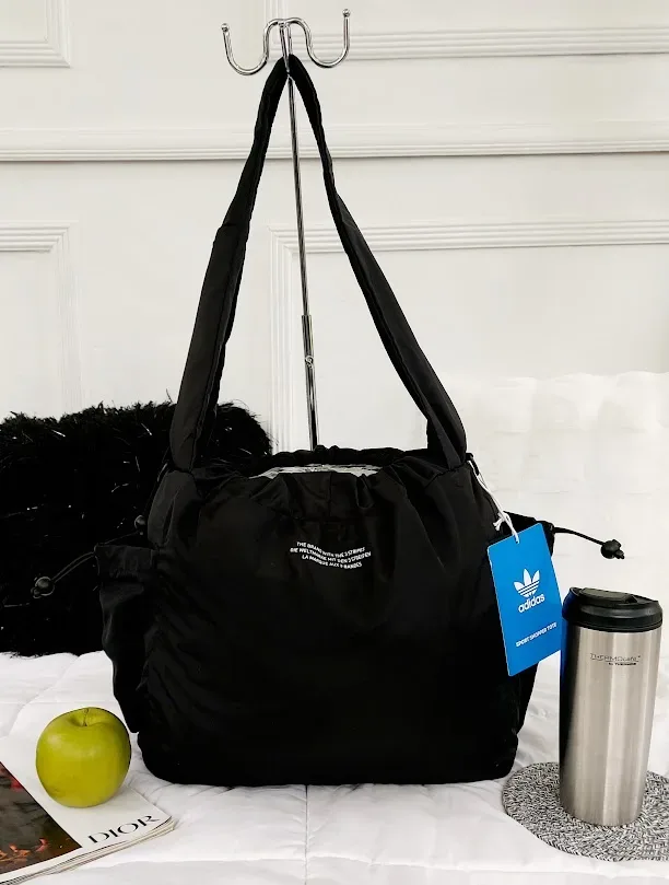 Bolso Adidas para dama color negro