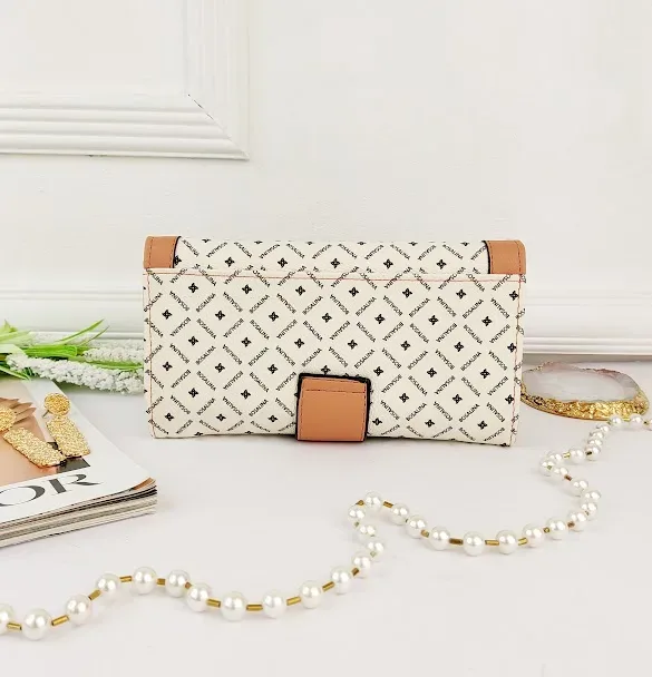Cartera para dama color negro y beige