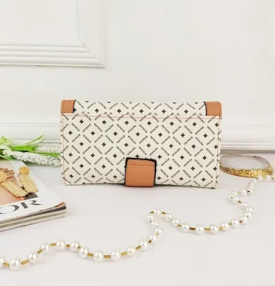 Cartera para dama color negro y beige