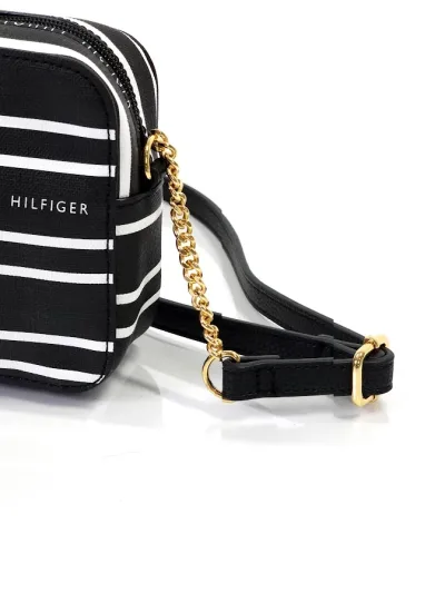 Bolso Tommy Hilfiger para dama color negro de rayas