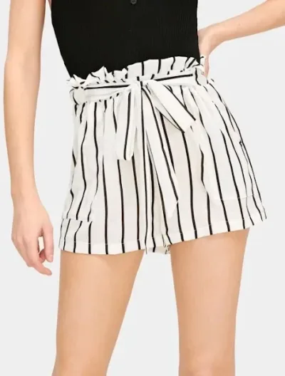 Short para dama diseño a rayas