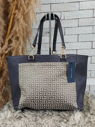 Bolso Tommy Hilfiger para dama color café y beige
