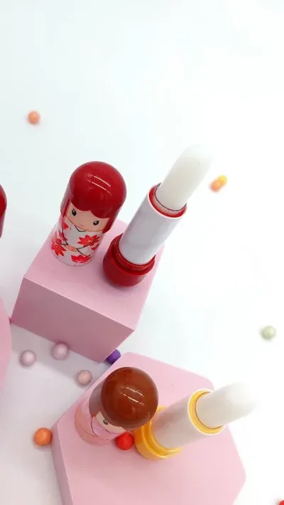 Bálsamo labial para dama aroma frutales