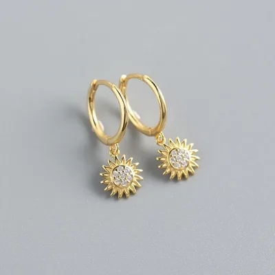 Aretes con baño de plata diseño de girasol