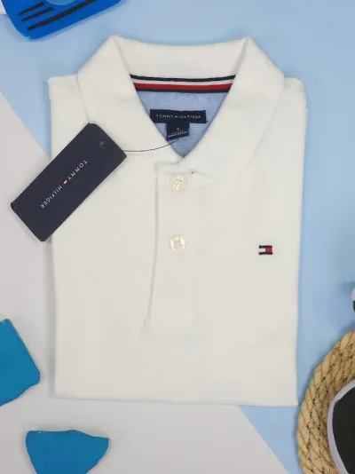 Camiseta Tommy Hilfilger para niño color blanco