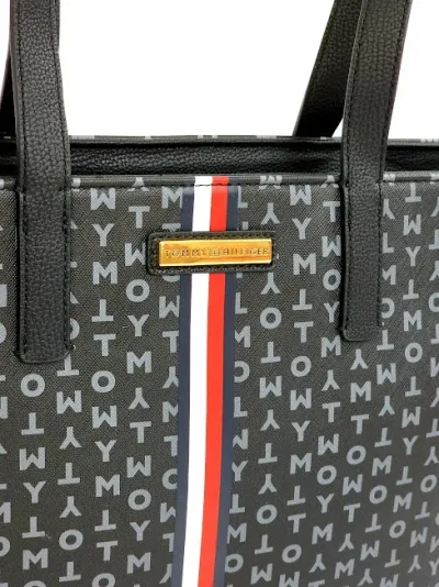 Bolso Tommy Hilfiger para dama color negro