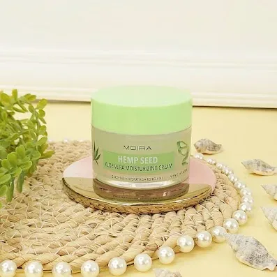 Crema hidratante de semilla de cáñamo Aloe vera  MOIRA