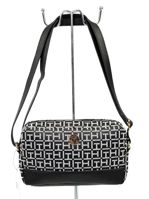 Bolso Tommy Hilfiger para dama color negro