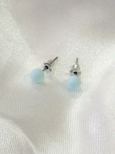Par de aretes para dama diseño de bolita celeste