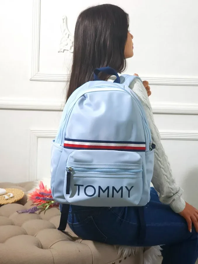 Bolso Tommy Hilfiger para dama color celeste