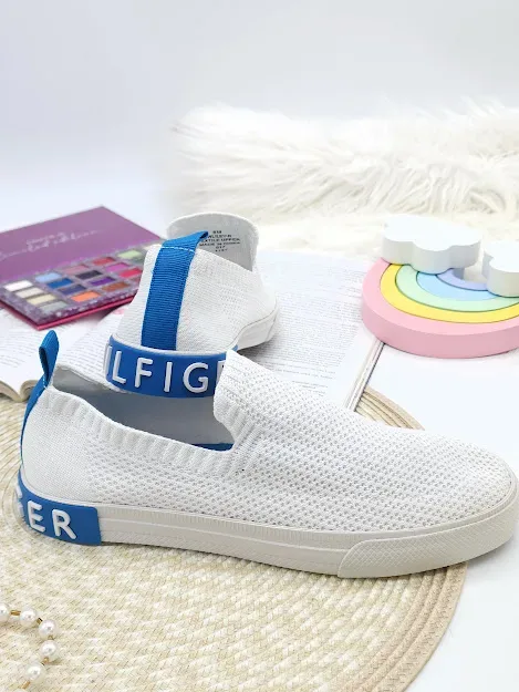 Tenis Tommy Hilfiger para dama color blanco