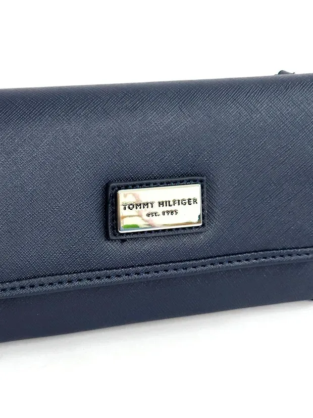 Cartera Tommy Hilfiger color azul