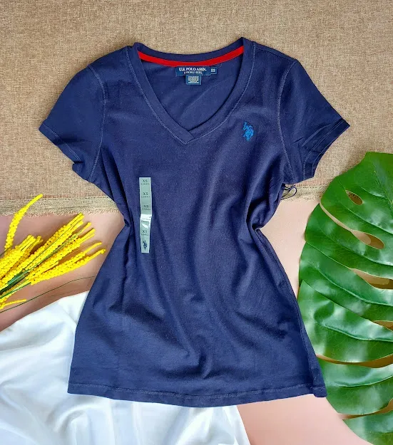 Camiseta U.S Polo para dama color azul franja interior roja