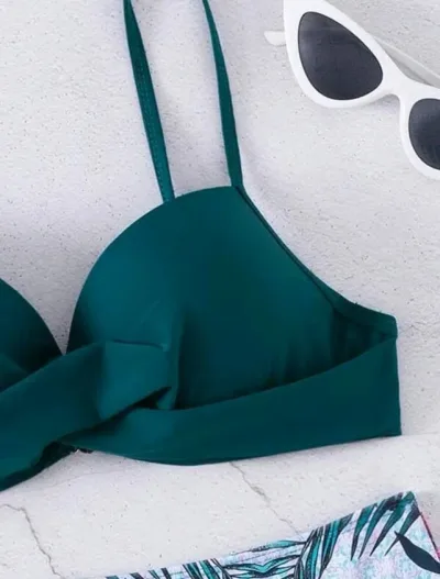 Vestido de baño para dama con diseño tropical