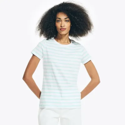 Camiseta Nautica para dama color celeste con blanco hueso