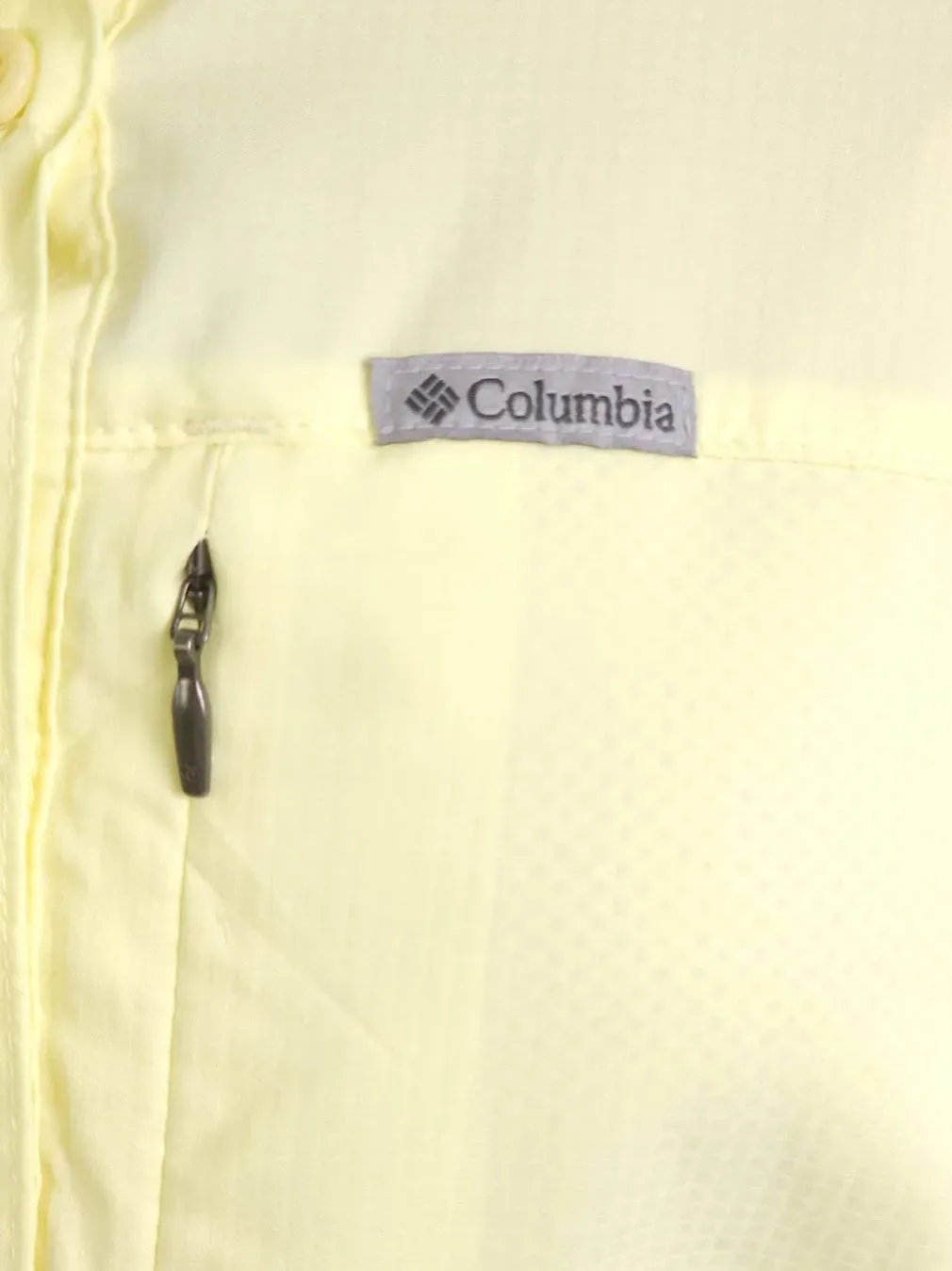 CAMISA COLUMBIA SPORTWEAR COMPANY