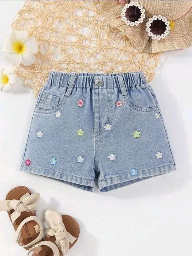 Short para niña floreado