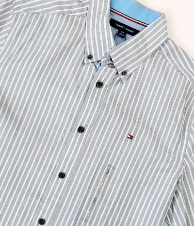 Camisa Tommy Hilfiger para caballero diseño a rayas
