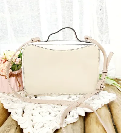 Bolso Nine West para dama color beige y blanco