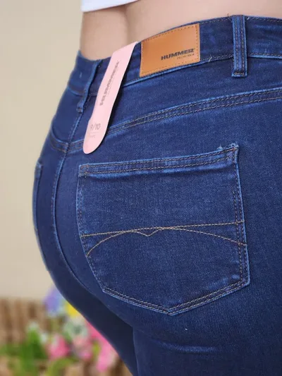 Jeans Hummer para dama color azul oscuro 2336R