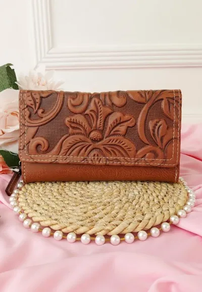 Cartera B.O.C para dama color café