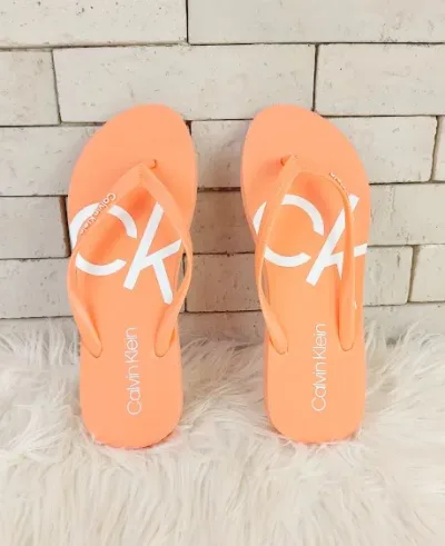 Sandalias Calvin Klein para dama color rosa.