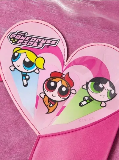 Set de brochas de maquillaje con estuche de Las chicas superpoderosas