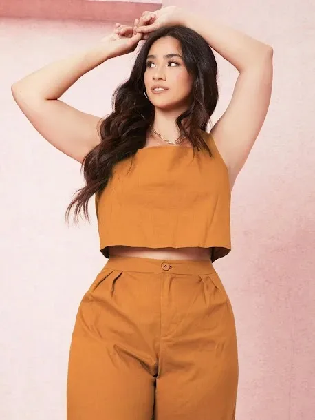 Conjunto top para dama unicolor con pantalones de pierna ancha