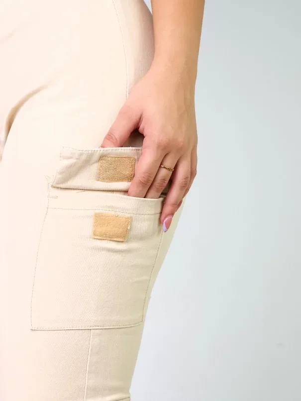 Pantalón para dama color beige