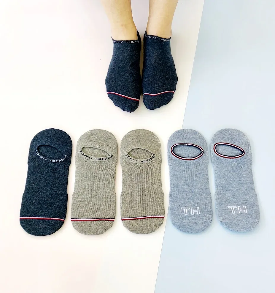 set 3 pares de medias Tommy Hilfiger para caballero celeste, gris y azul