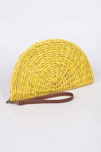 Bolso de mano para dama color amarillo